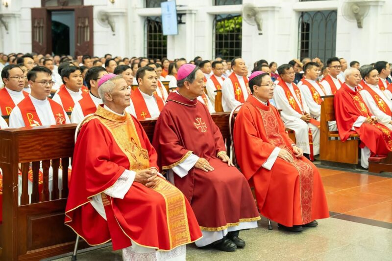 fb-285328895298373_795229666579284