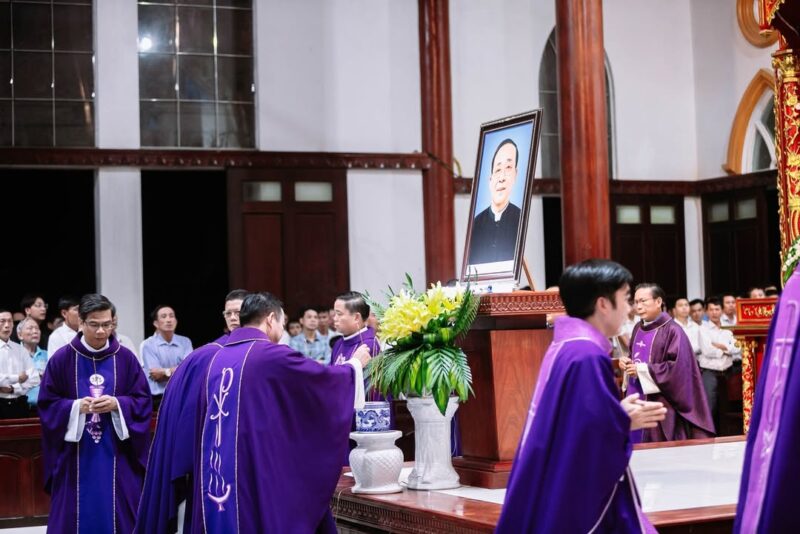 fb-267086443957481_1091875189821853