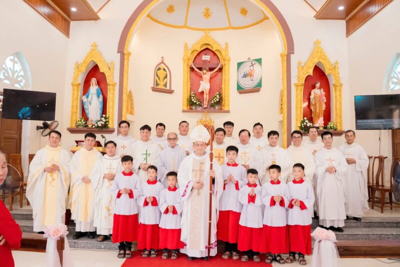 fb-732768673513037_1104475031809380