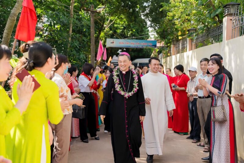 fb-732768673513037_1104475031809380