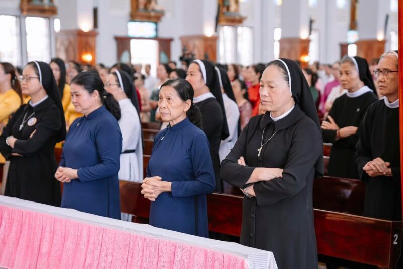 fb-585442494803518_1202169861947561