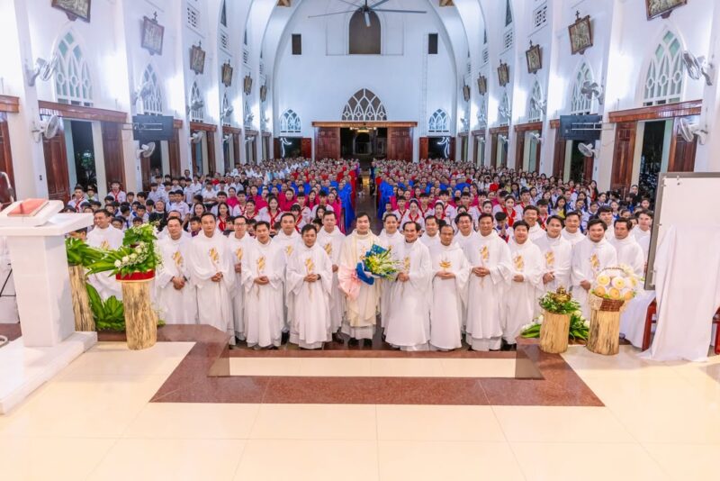 fb-285328895298373_796470039788580