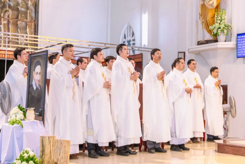 fb-285328895298373_796470039788580