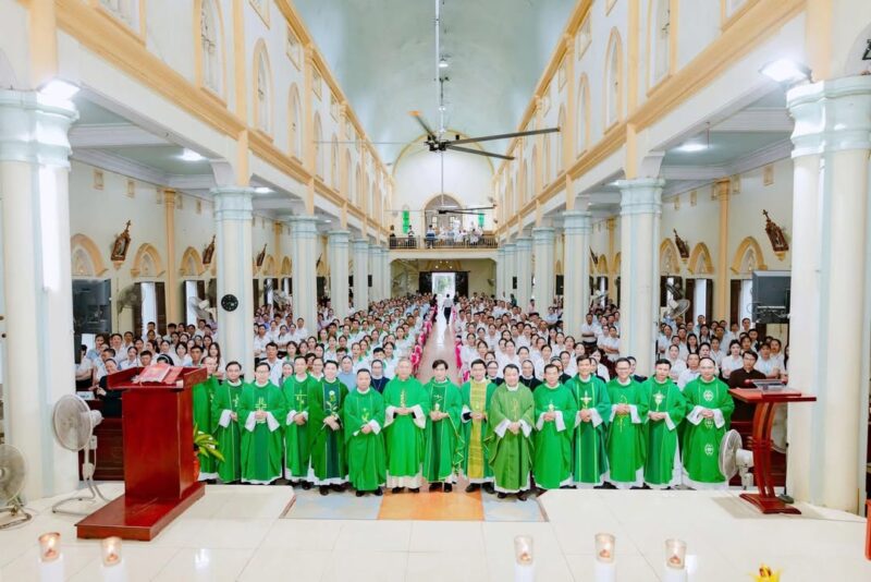 fb-285328895298373_796423099793274