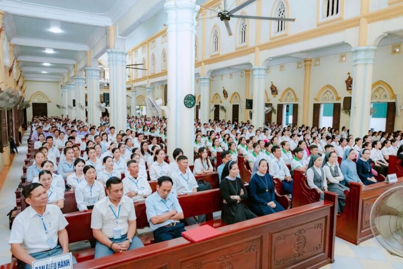 fb-285328895298373_796423099793274