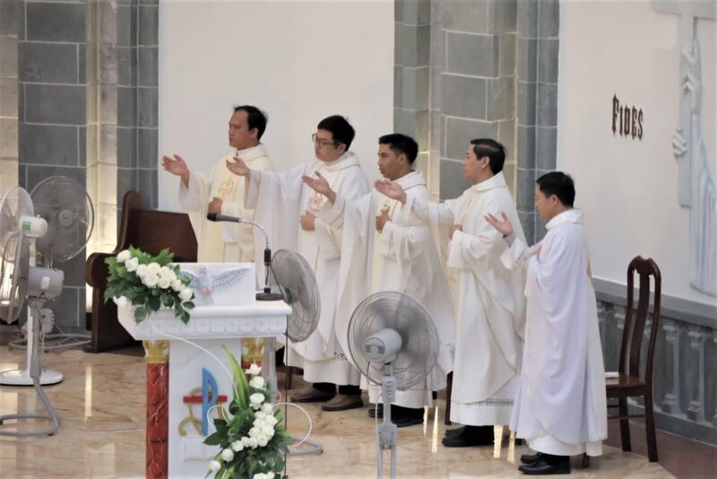 fb-267086443957481_1093506669658705