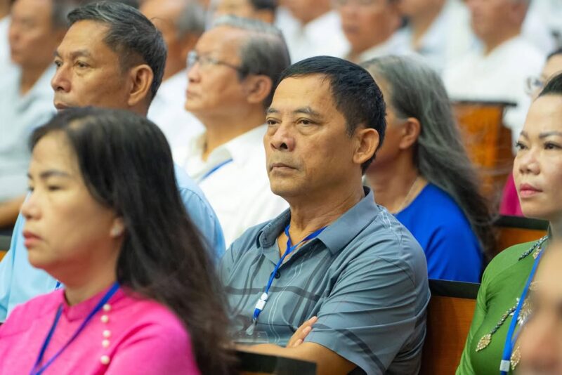 fb-285328895298373_797160733052844