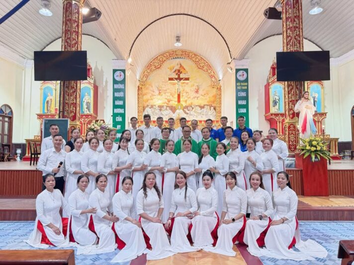 fb-732768673513037_1104967175093499