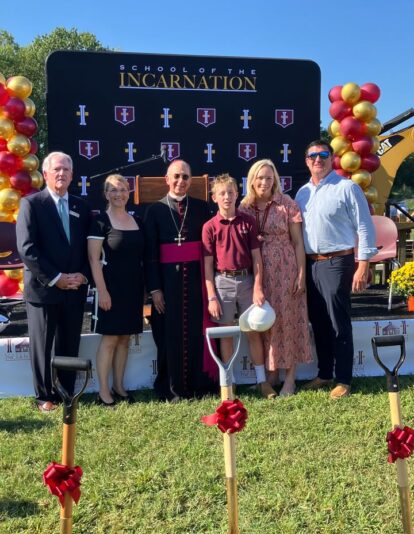 fb-107704176960_1190260223136121