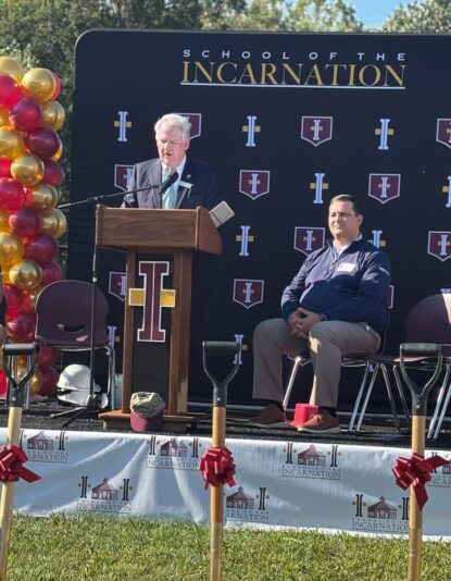 fb-107704176960_1190260223136121