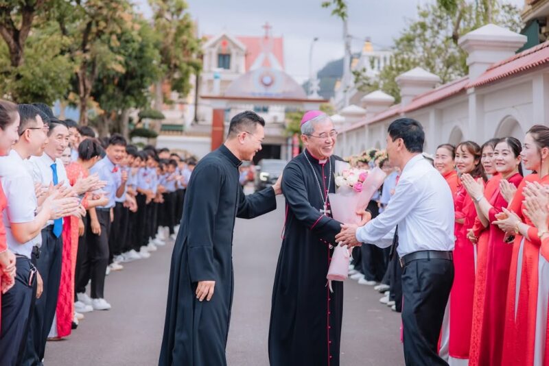 fb-267086443957481_1094159712926734