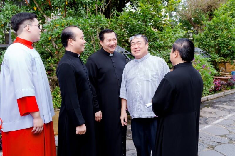 fb-585442494803518_1203710358460178