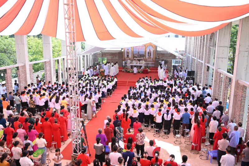 fb-732768673513037_1106597564930460