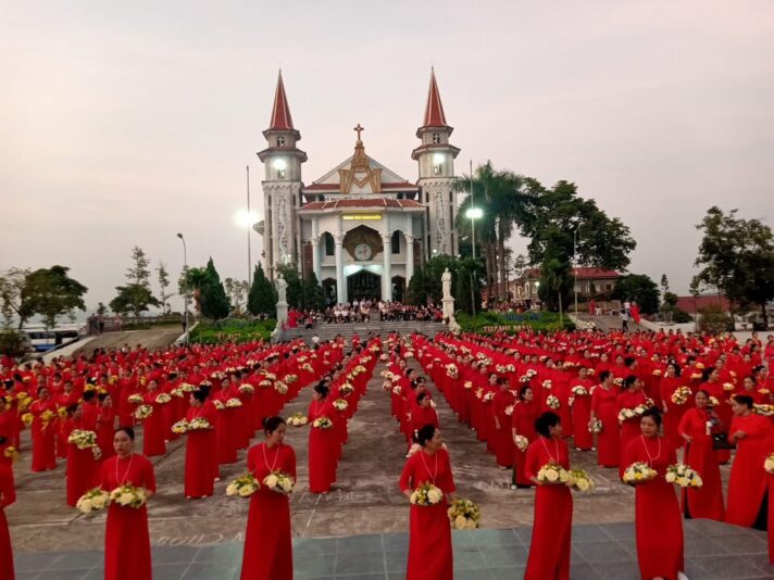 fb-732768673513037_1106106921646191