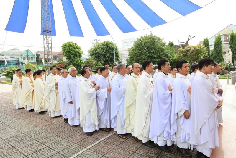 fb-585442494803518_1204729281691619