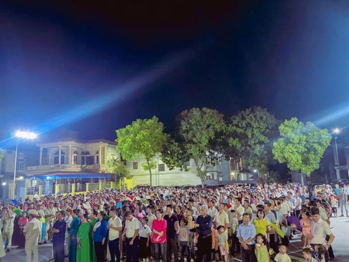 fb-732768673513037_1106824158241134