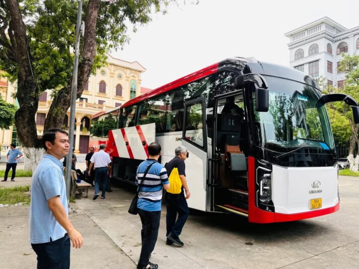 fb-732768673513037_1107403108183239