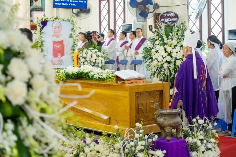 fb-1578851229095483_1197864735718099