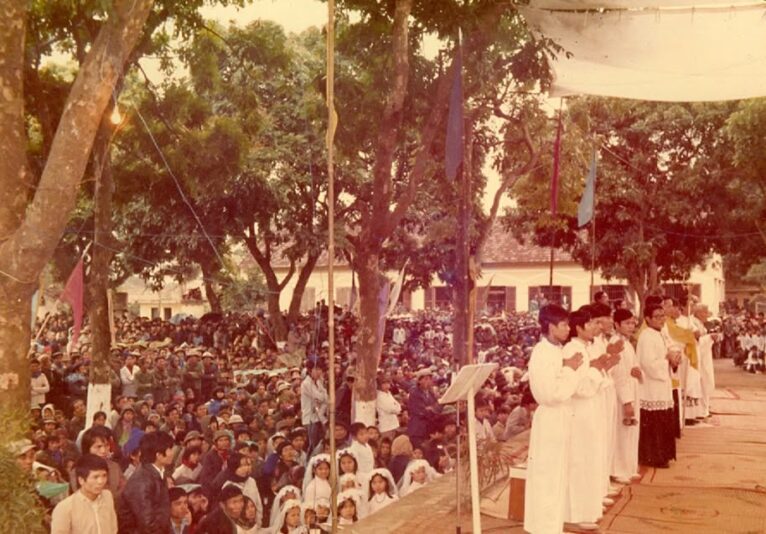 fb-732768673513037_1107875364802680