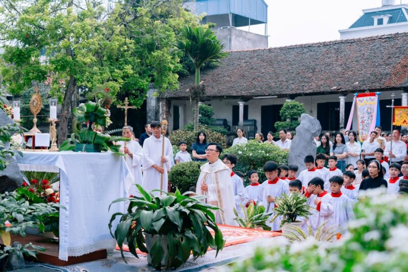 fb-1578851229095483_1197919985712574