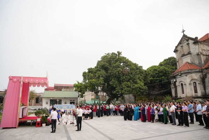 fb-1578851229095483_1197892065715366