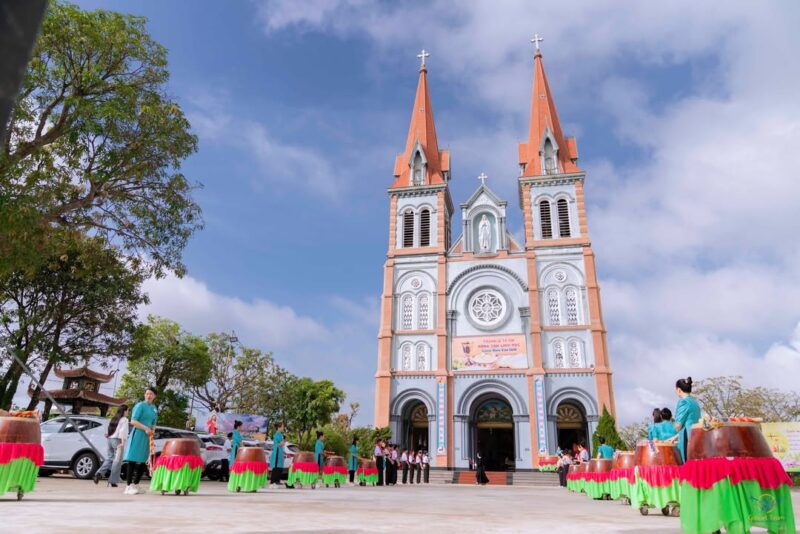 fb-267086443957481_1096073066068732