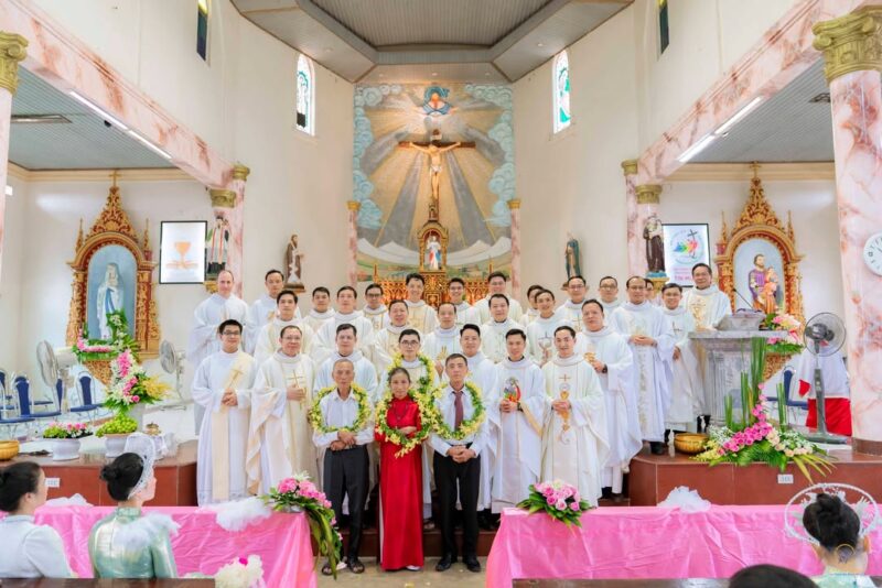 fb-267086443957481_1096073066068732