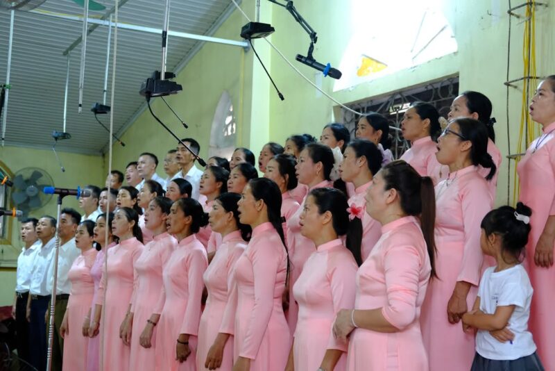 fb-732768673513037_1107835321473351