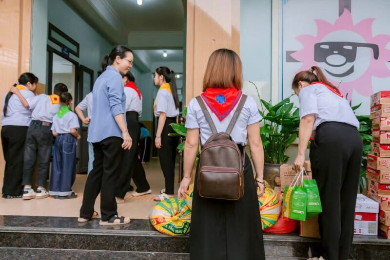 fb-732768673513037_1107666854823531