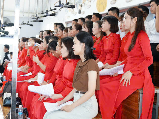 fb-267086443957481_1095921666083872