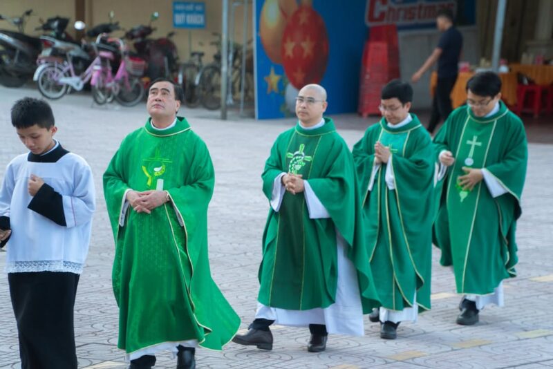 fb-267086443957481_1095897756086263