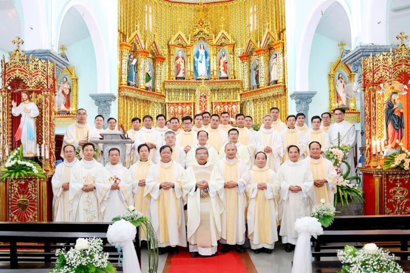 fb-1578851229095483_1198782352293004