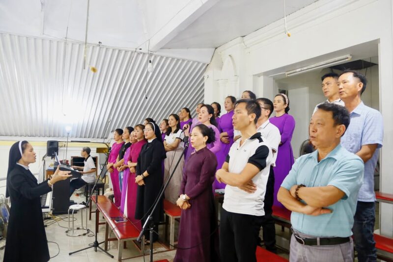 fb-732768673513037_1109084571348426