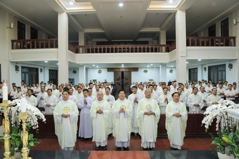 fb-267086443957481_1097765665899472