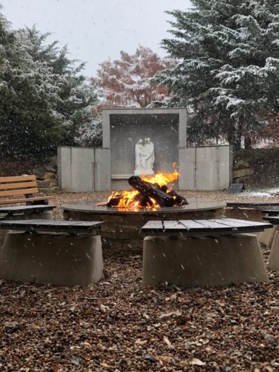 fb-149608895080801_1271255321708185