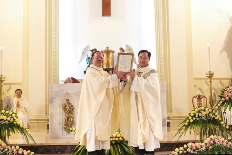 fb-1578851229095483_1200188775485695