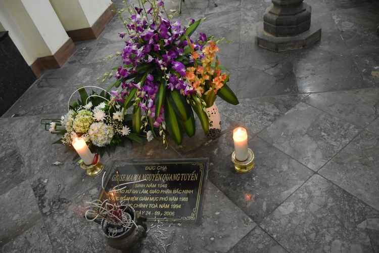 fb-732768673513037_1110203594569857