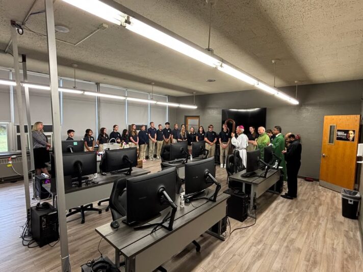 fb-326791086980_1217107790457802