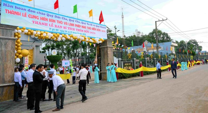 fb-585442494803518_1208844921280055