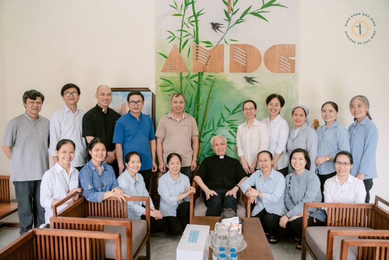 fb-732768673513037_1110908461166037