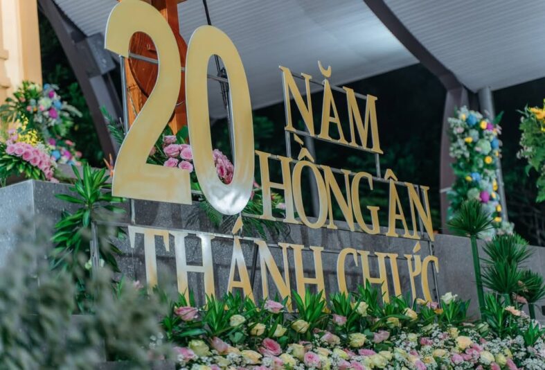 fb-585442494803518_1210369944460886