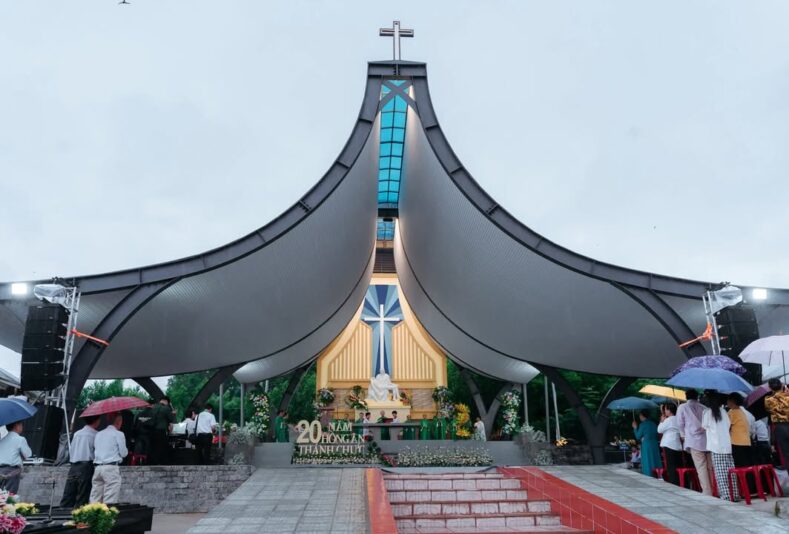 fb-585442494803518_1210369944460886