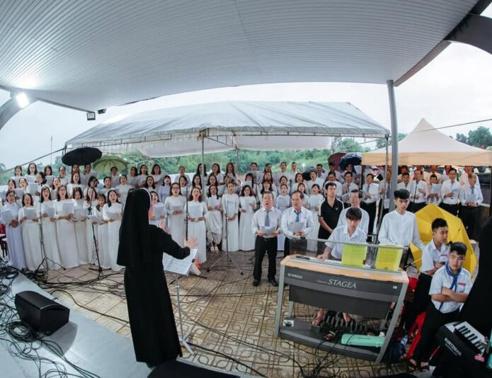 fb-585442494803518_1210369944460886