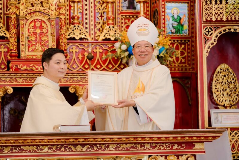 fb-1578851229095483_1202445021926737