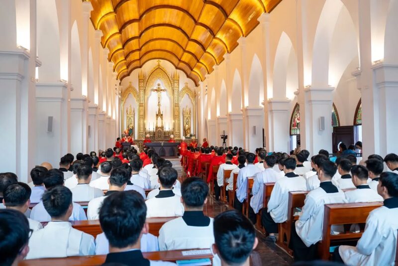 fb-732768673513037_1112328661024017