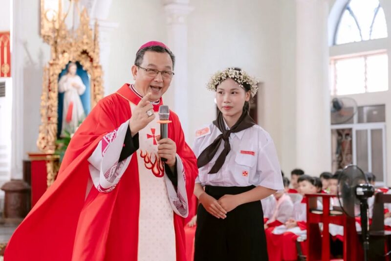 fb-732768673513037_1112768577646692