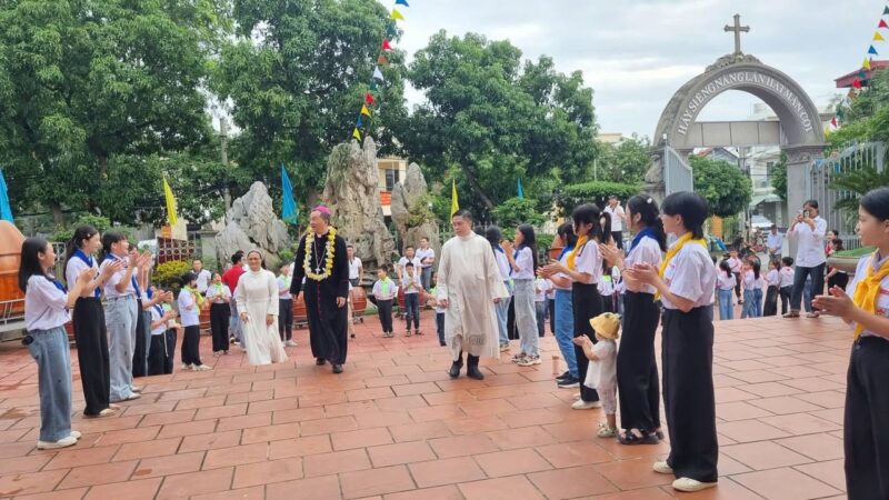 fb-732768673513037_1112639280992955