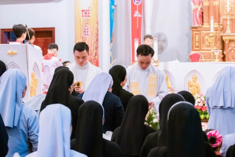 fb-1578851229095483_1203312368506669