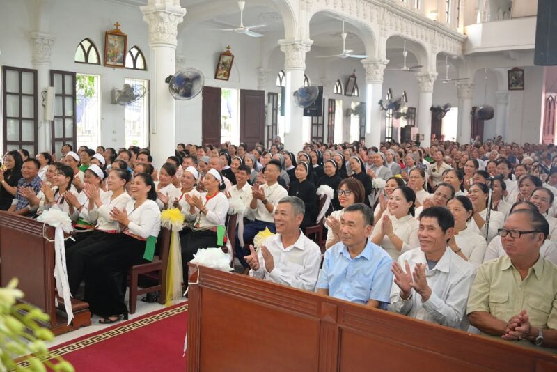 fb-1578851229095483_1203309051840334