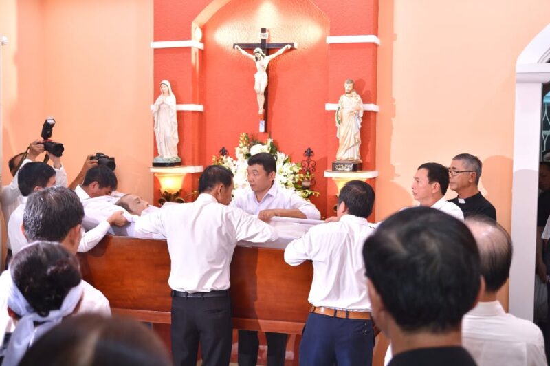 fb-585442494803518_1210988757732338